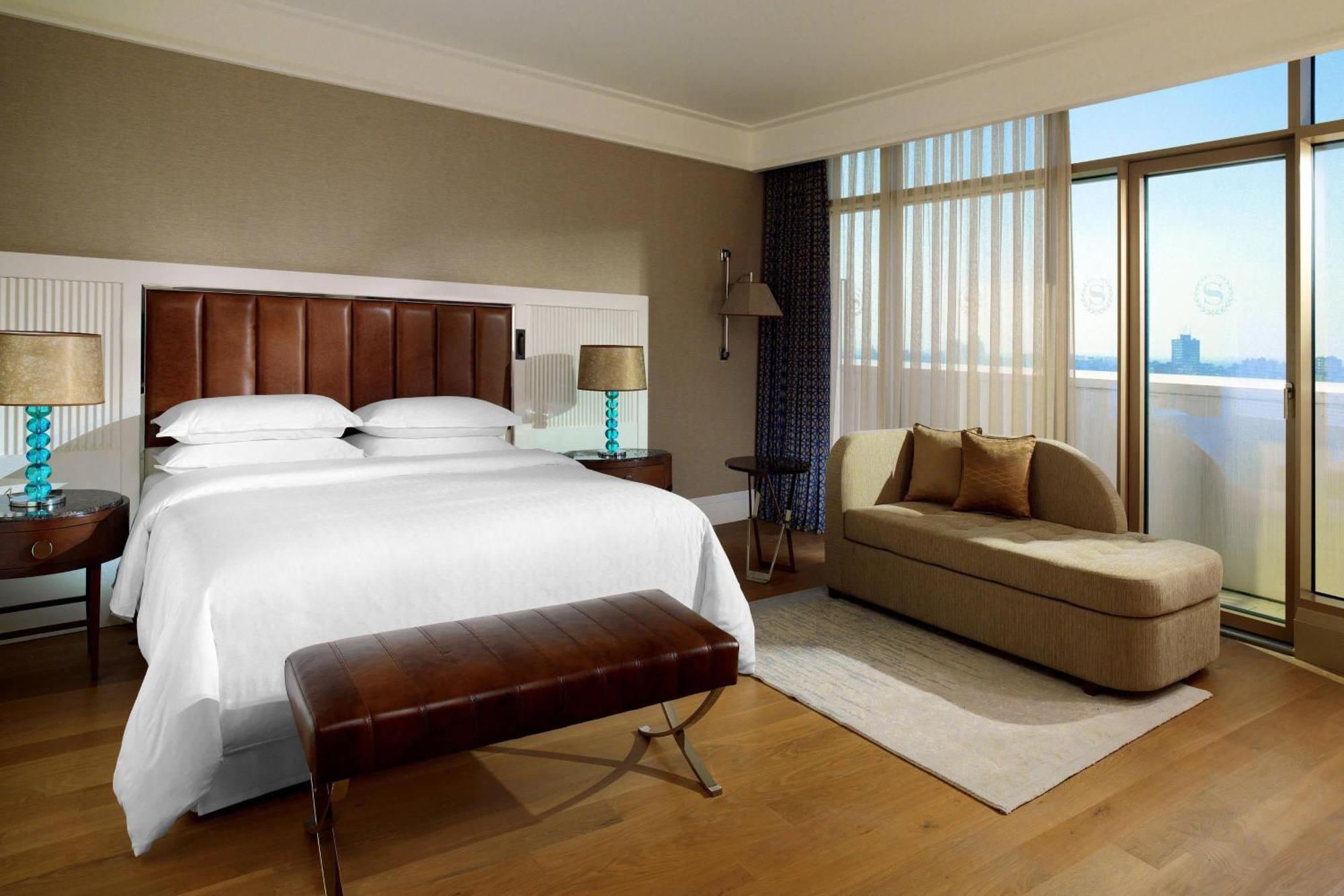 Sheraton Grand Adana Bagian luar foto
