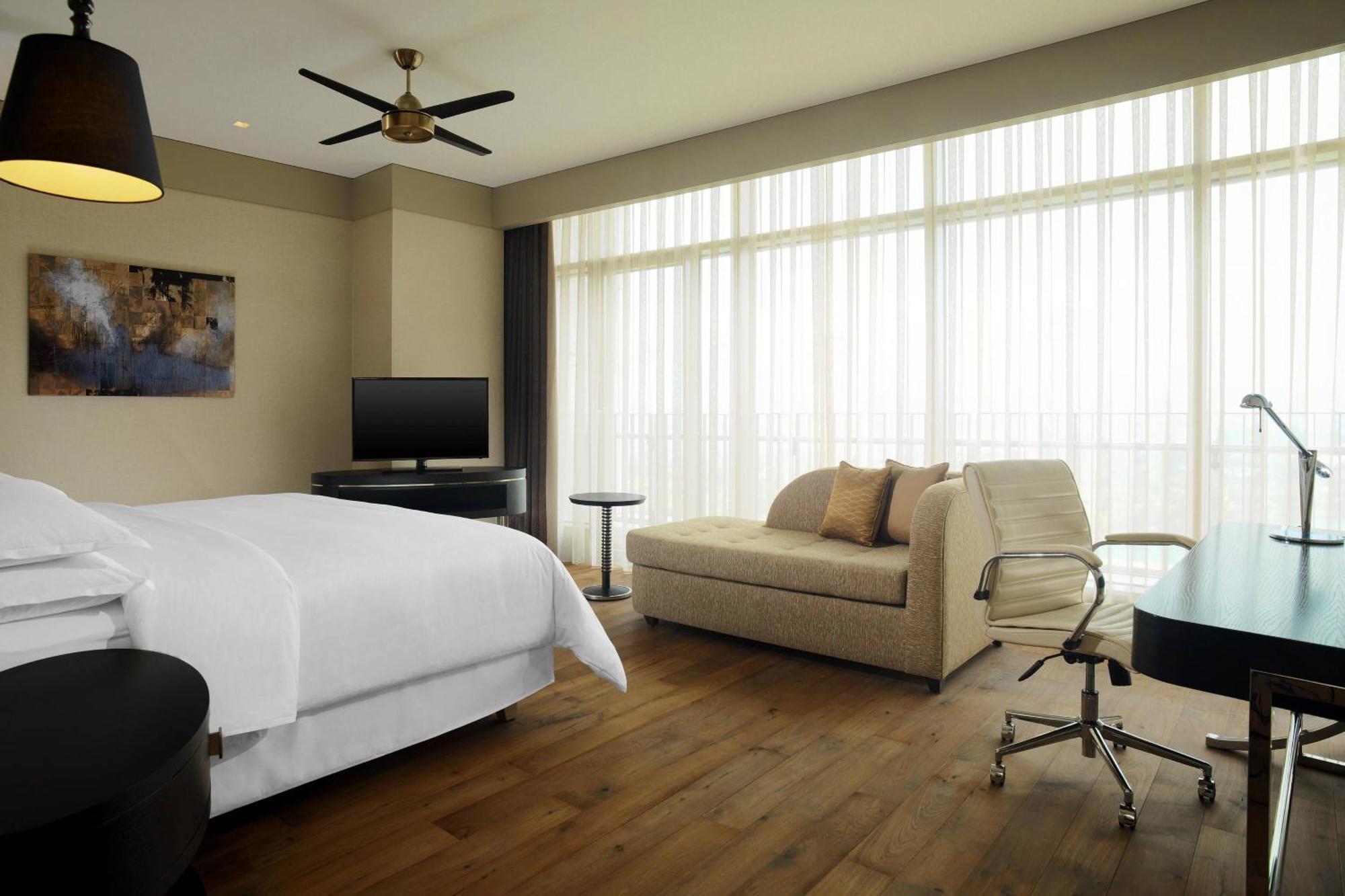 Sheraton Grand Adana Bagian luar foto