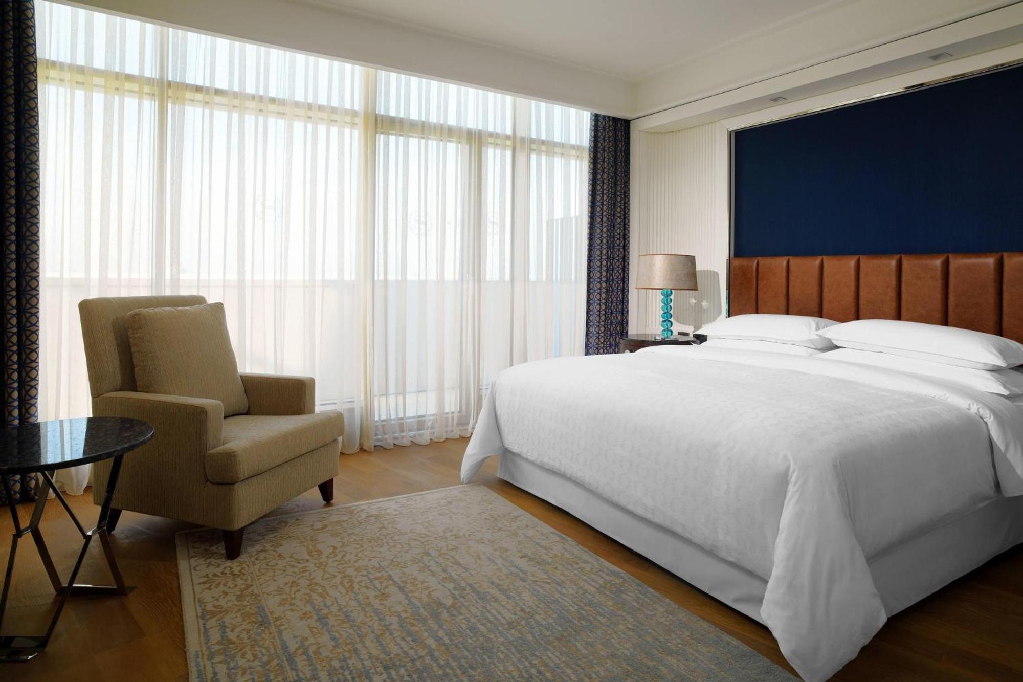 Sheraton Grand Adana Bagian luar foto