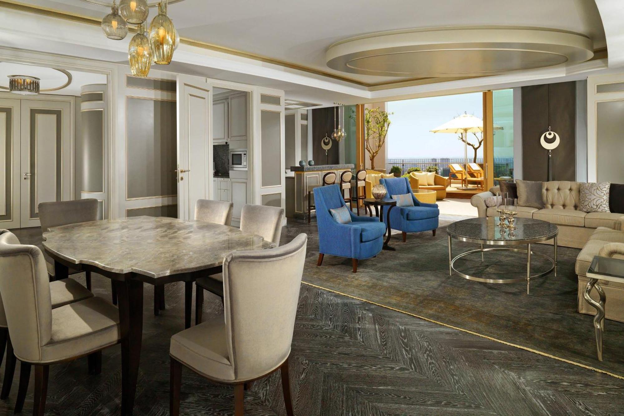 Sheraton Grand Adana Bagian luar foto