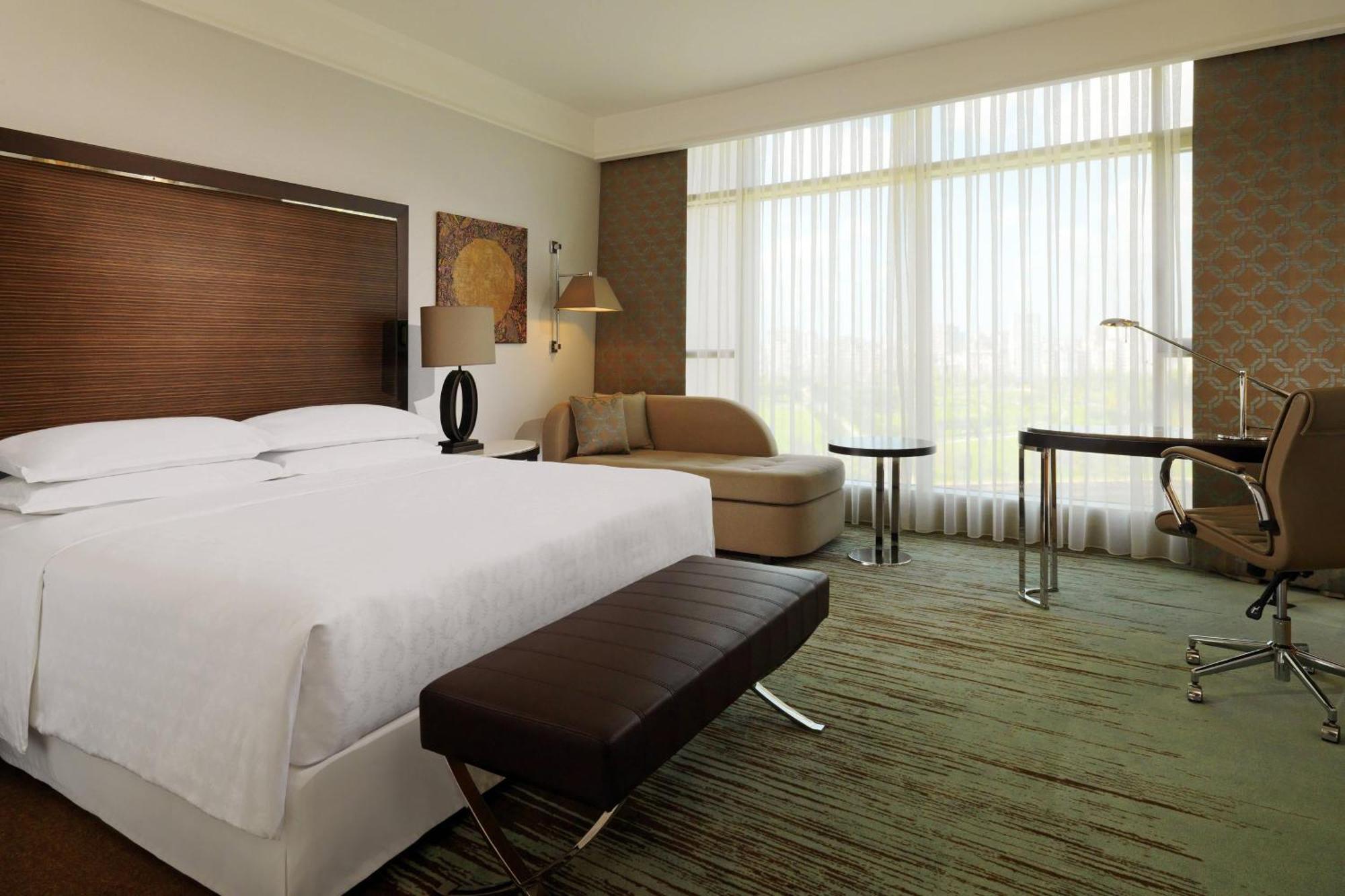 Sheraton Grand Adana Bagian luar foto