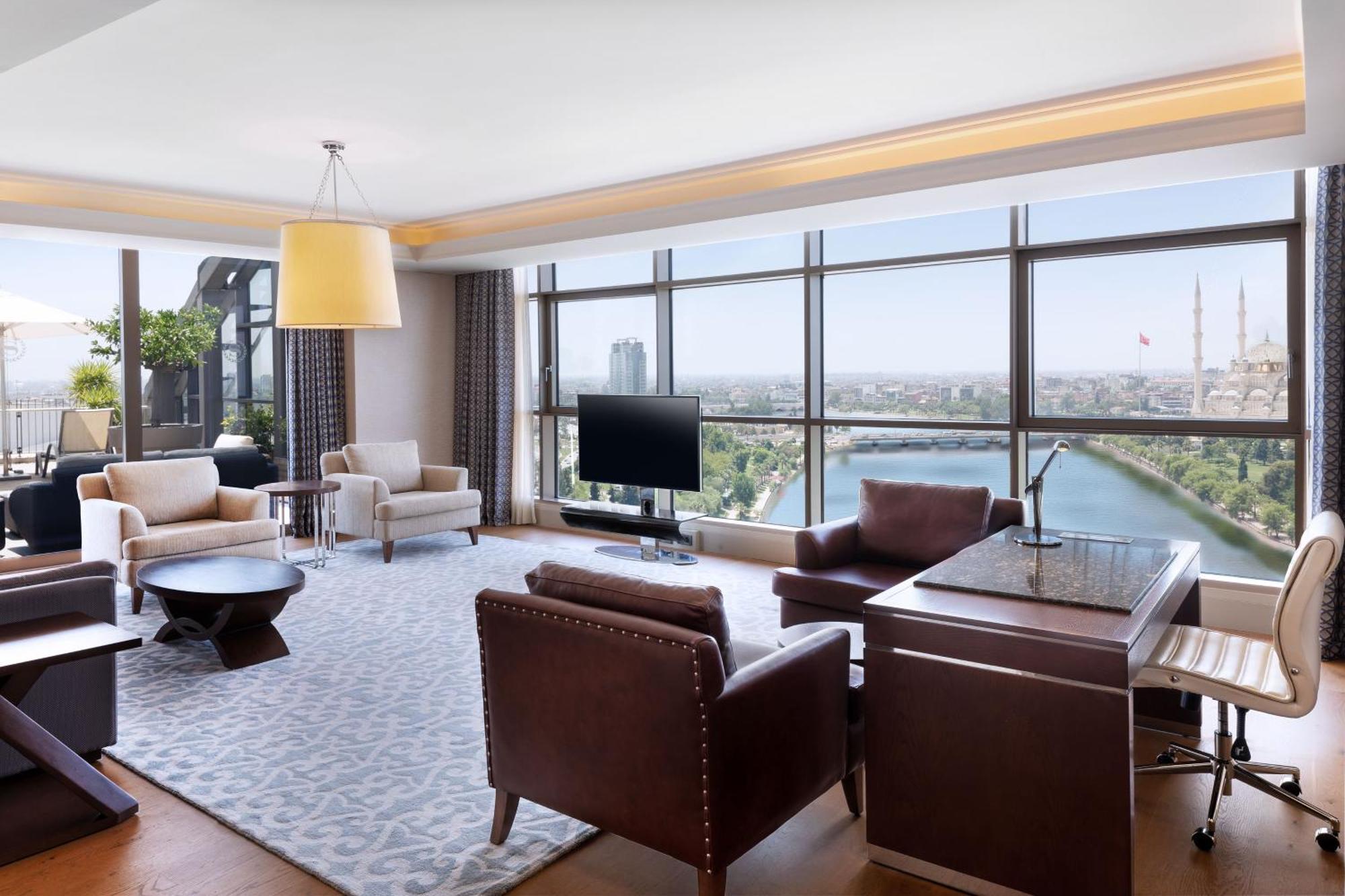 Sheraton Grand Adana Bagian luar foto