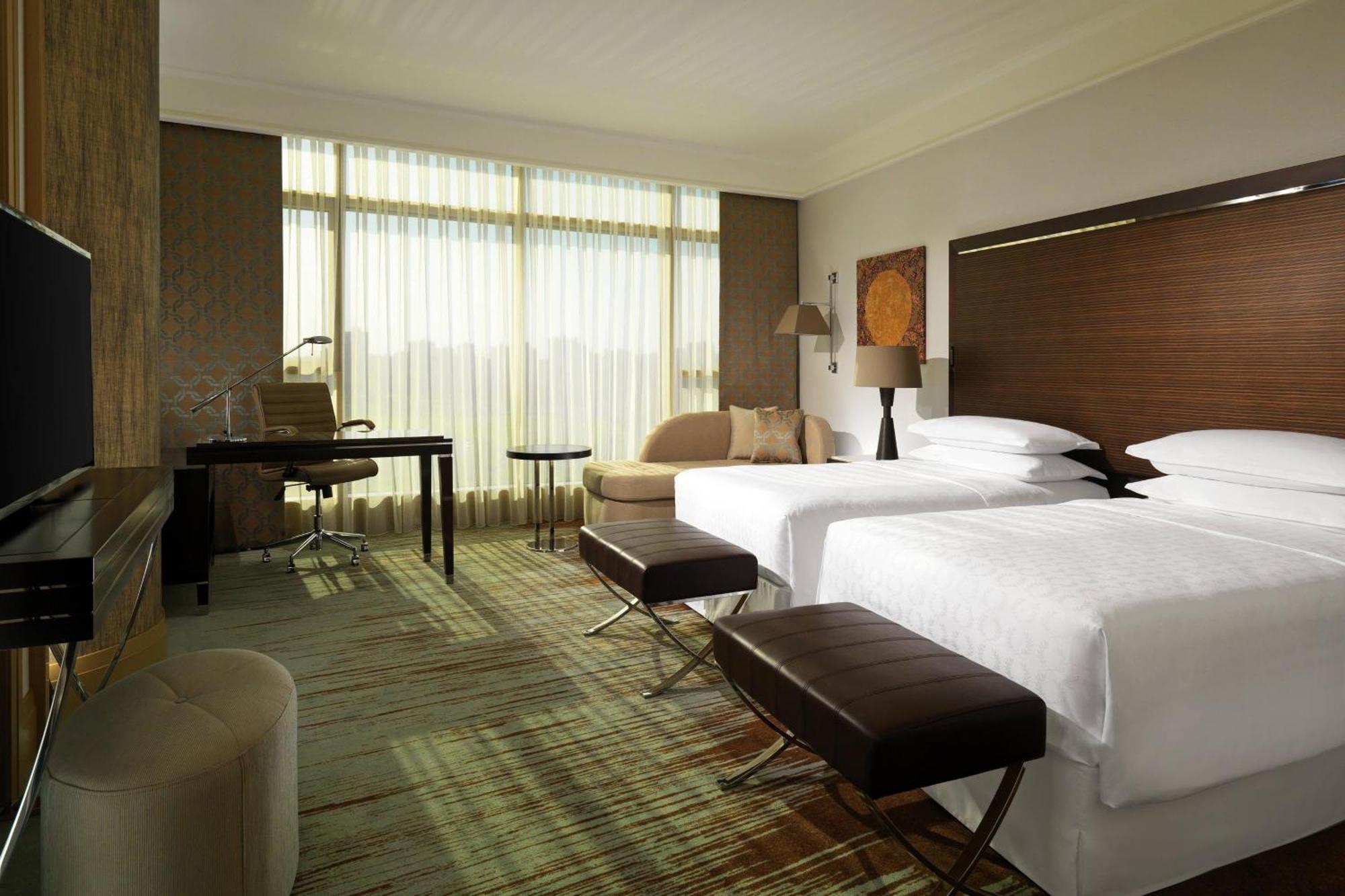 Sheraton Grand Adana Bagian luar foto
